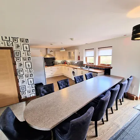 Lbtie Lodge With Two Private Hot Tubs - Fife - Loch Leven - Lomond Hills Kelty Exterior photo