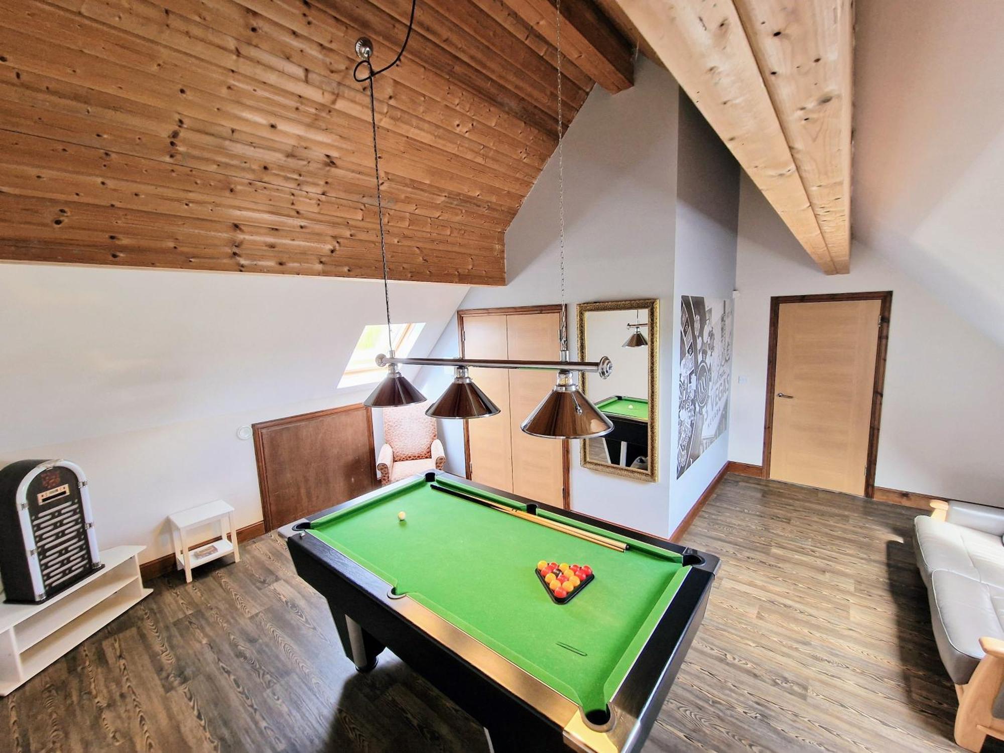 Chalet Lbtie With Two Private Hot Tubs - Fife - Loch Leven - Lomond Hills *