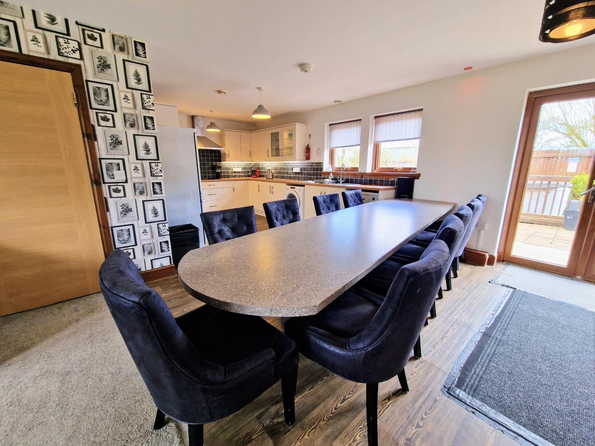 Lbtie With Two Private Hot Tubs - Fife - Loch Leven - Lomond Hills